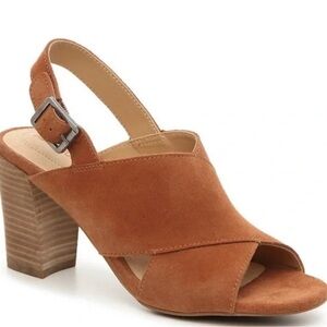 ADAM TUCKER Maya Brown Suede Sandals Chris Cross Strapy Block Heel Size 7.5 EUC